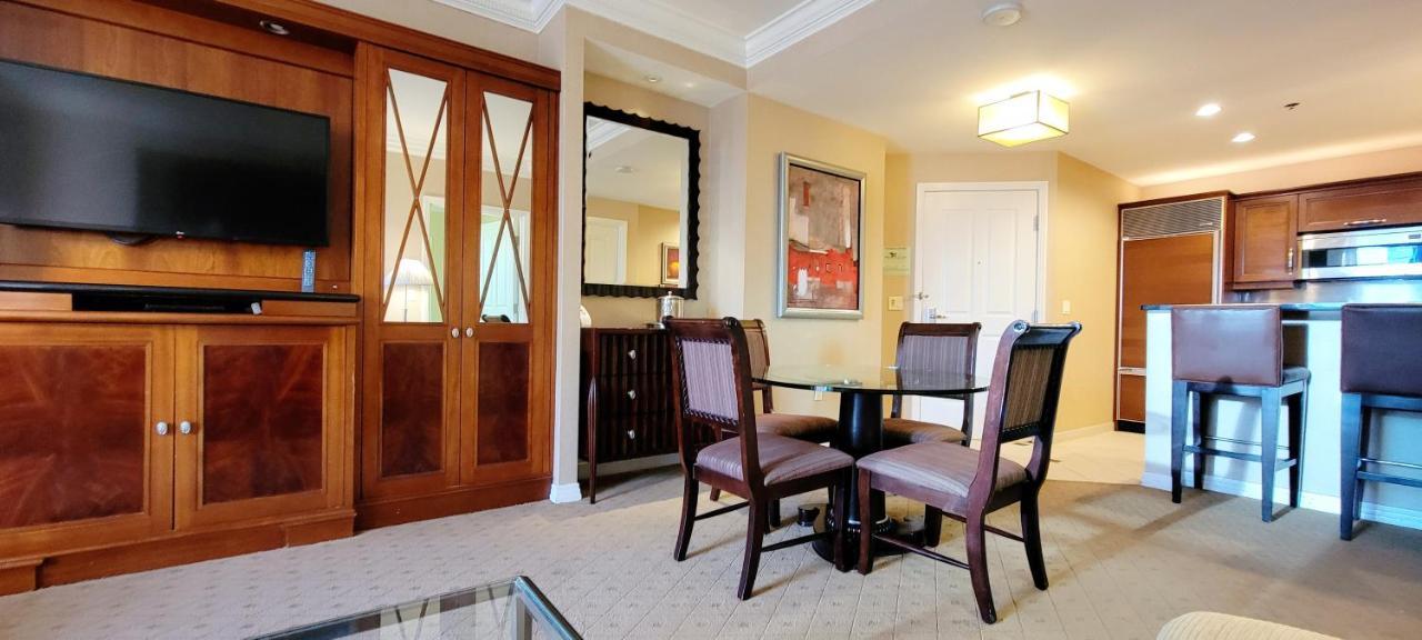 Awesome The Signature Mgm Condo With Strip View. No Resort Fee! 라스베이거스 외부 사진