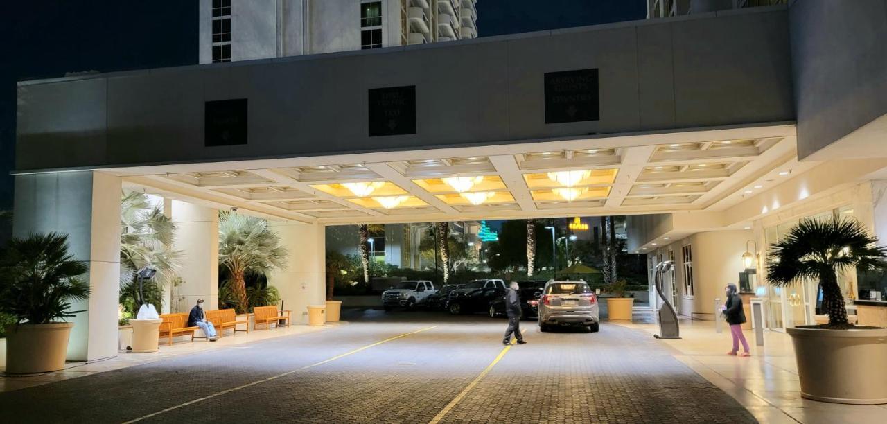 Awesome The Signature Mgm Condo With Strip View. No Resort Fee! 라스베이거스 외부 사진