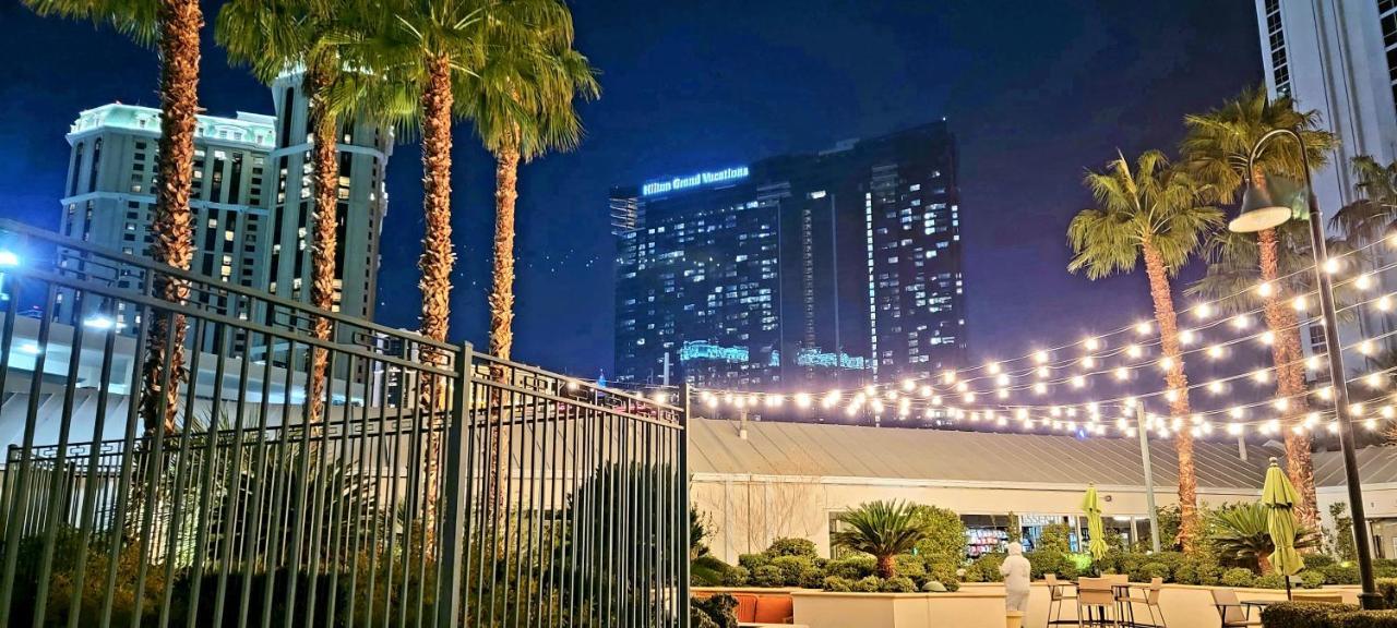 Awesome The Signature Mgm Condo With Strip View. No Resort Fee! 라스베이거스 외부 사진
