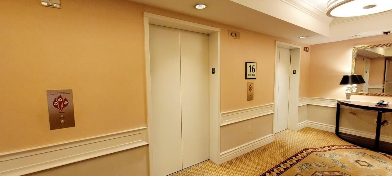 Awesome The Signature Mgm Condo With Strip View. No Resort Fee! 라스베이거스 외부 사진